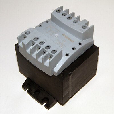 Legrand 642365 220VA Control Panel Transformer, Pri:230V/400V AC, Sec:115V