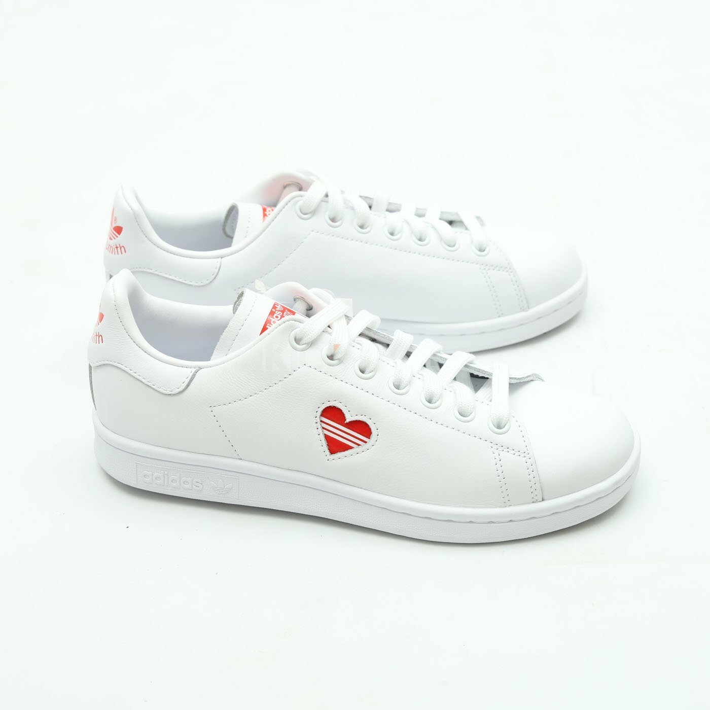 adidas stan smith coeur rouge