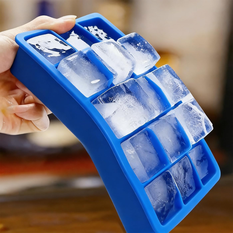 Large Ice Cube Tray with Lid, BPA Free Flexible Reusable(Blue 1 Pack)