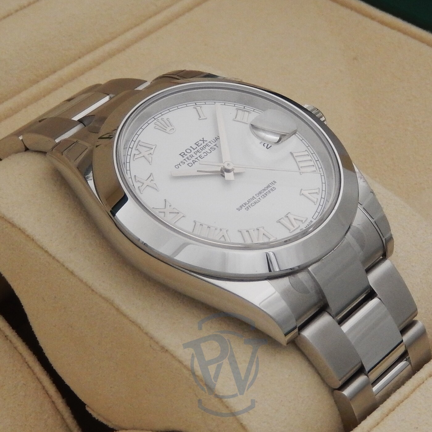 Pre-owned Rolex Datejust 41 Smooth Bezel White Roman Oyster 126300 Complete Unworn