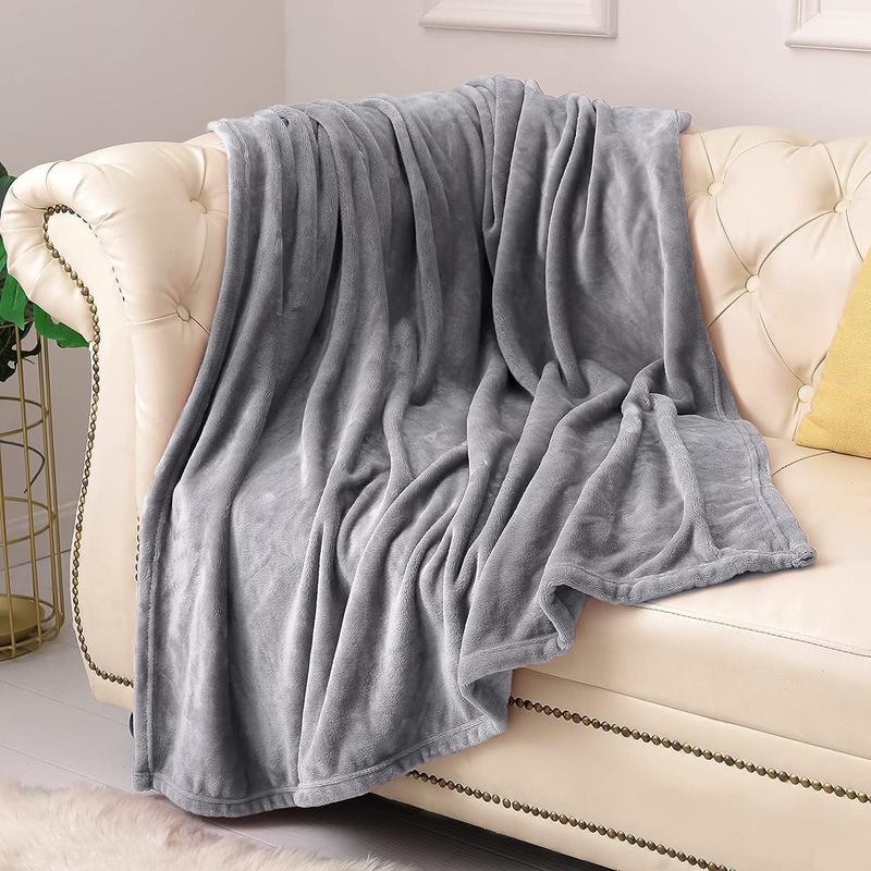 "Soft Fleece Blanket Throw Bed Blanket - Cozy, Warm, Luxurious" Grey