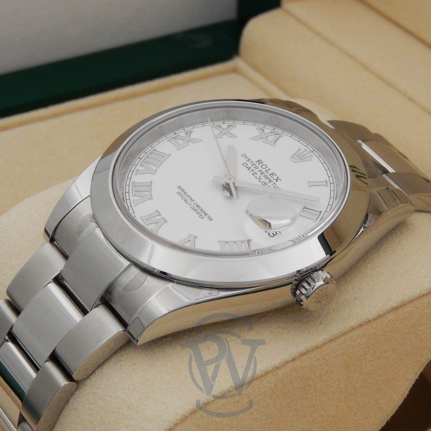 Pre-owned Rolex Datejust 41 Smooth Bezel White Roman Oyster 126300 Complete Unworn