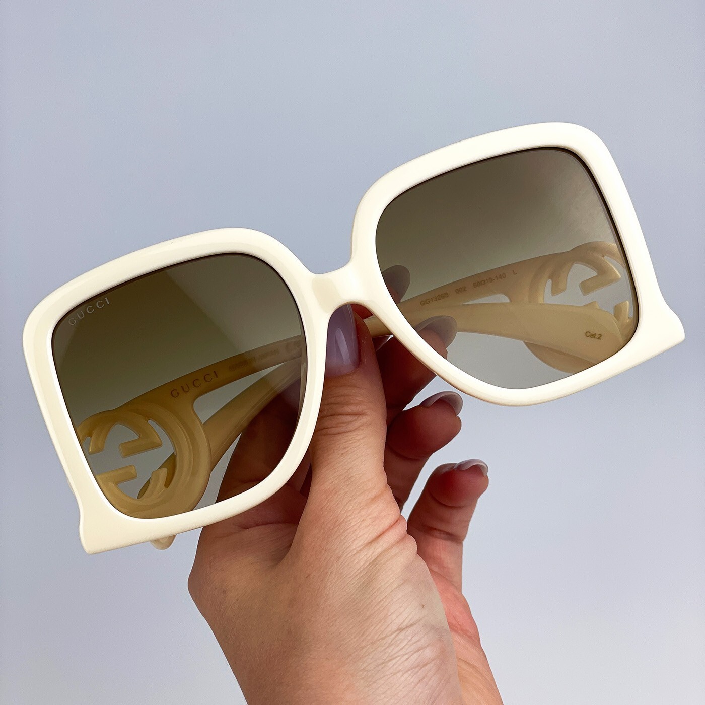 Gucci GG1326S 002 Ivory Brown Gradient Oversized Square Gucci GG1326S 002 Ivory Brown Gradient Oversized Square