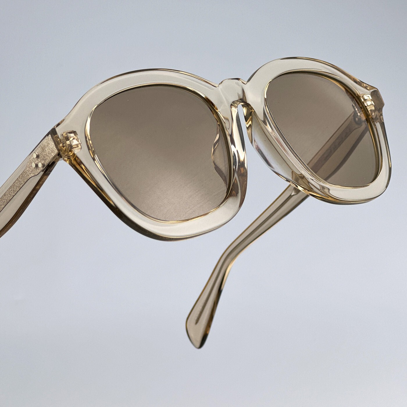 Pre-owned Celine Cl40017f 57e Transparent Peach Brown Round Women Sunglasses
