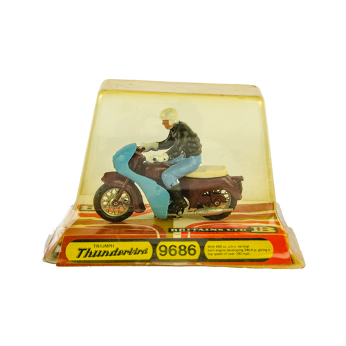 Rare Britains 1:32 Scale LTD Triumph Thunderbird Model