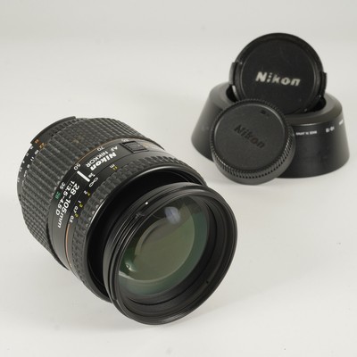 Nikon AF NIKKOR 28-105mm f/3.5-4.5 D Lens