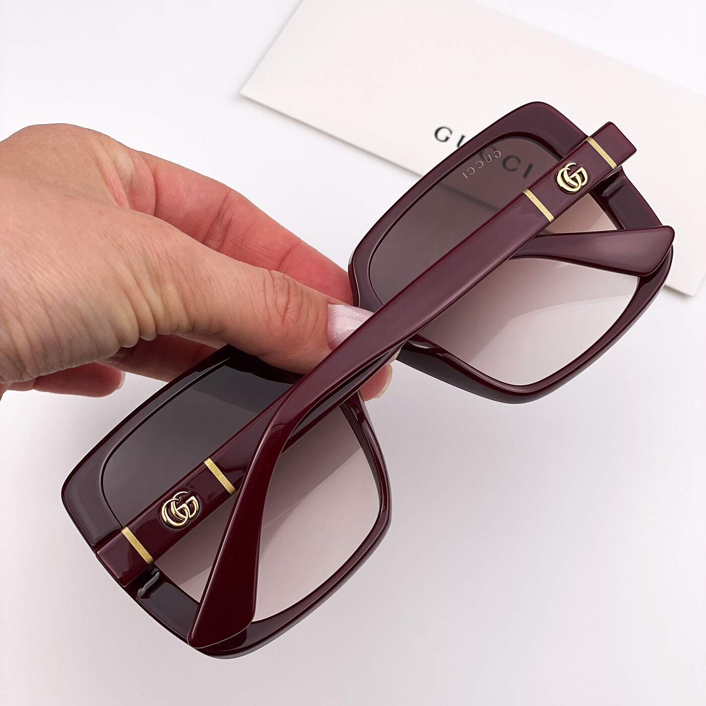 Pre-owned Gucci Gg0632s 003 Burgundy Red Gradient Square Oversized Women Sunglasses