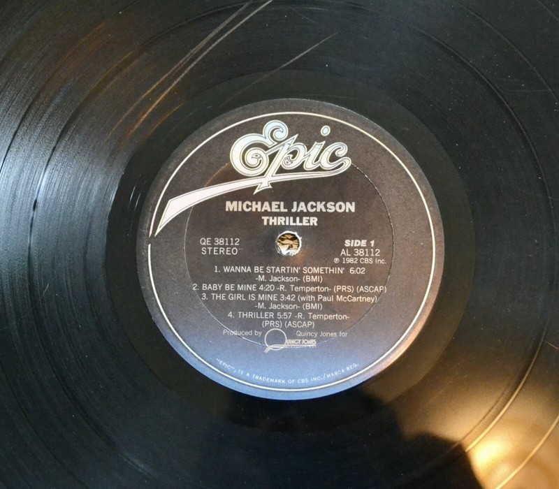 Michael Jackson / Thriller LPレコード s-l400.jpg