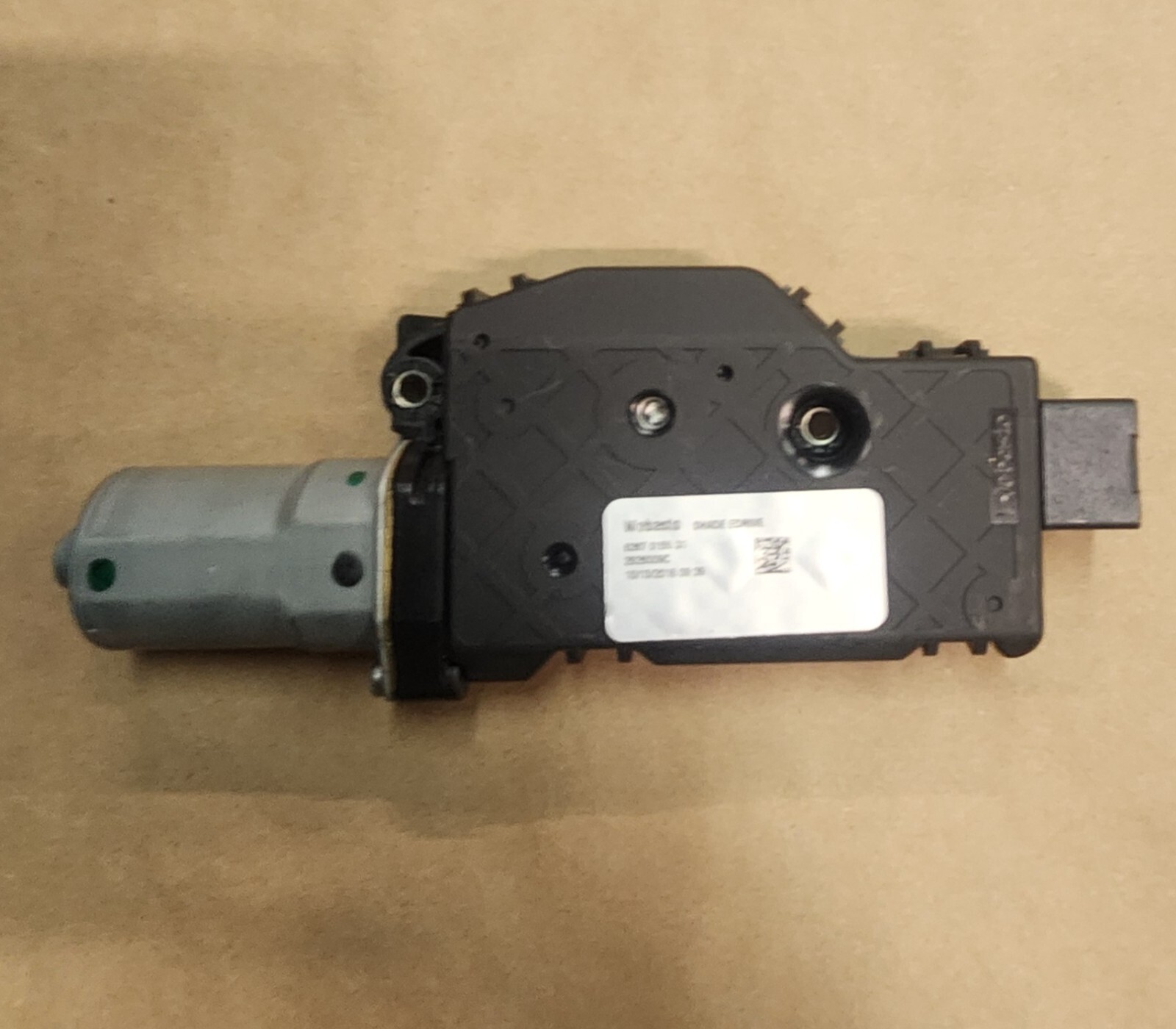 2016-2023 NISSAN MAXIMA MOON ROOF SHADE EDRIVE MOTOR OEM