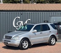 1998 MERCEDES M-CLASS 3.2 ML 320 Auto 4WD 5dr SUV Petrol Automatic