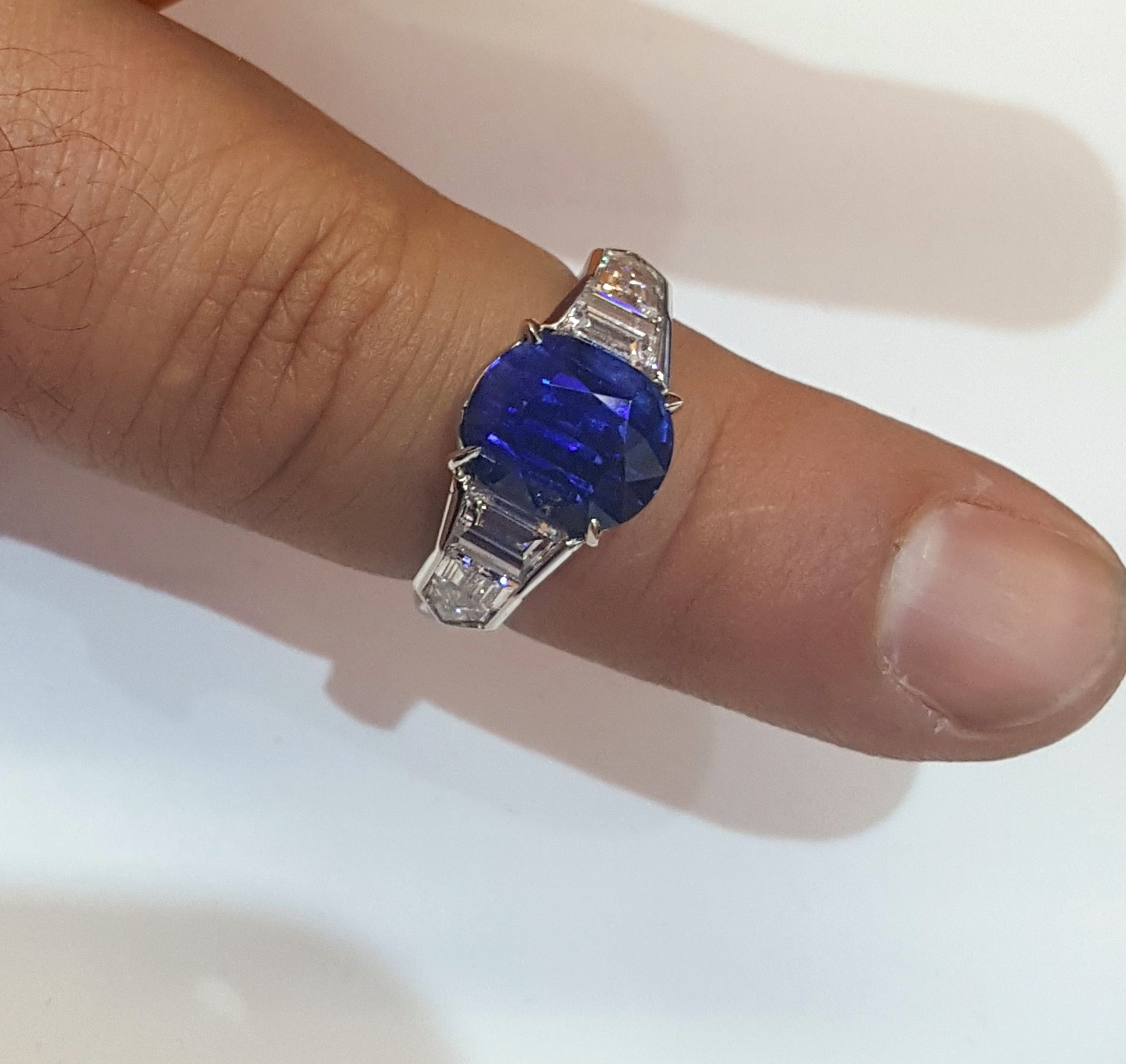 PLATINUM RING 7.59CT. NATURAL KASHMIR UNTREATED  BLUE SAPPHIRE CUSHION