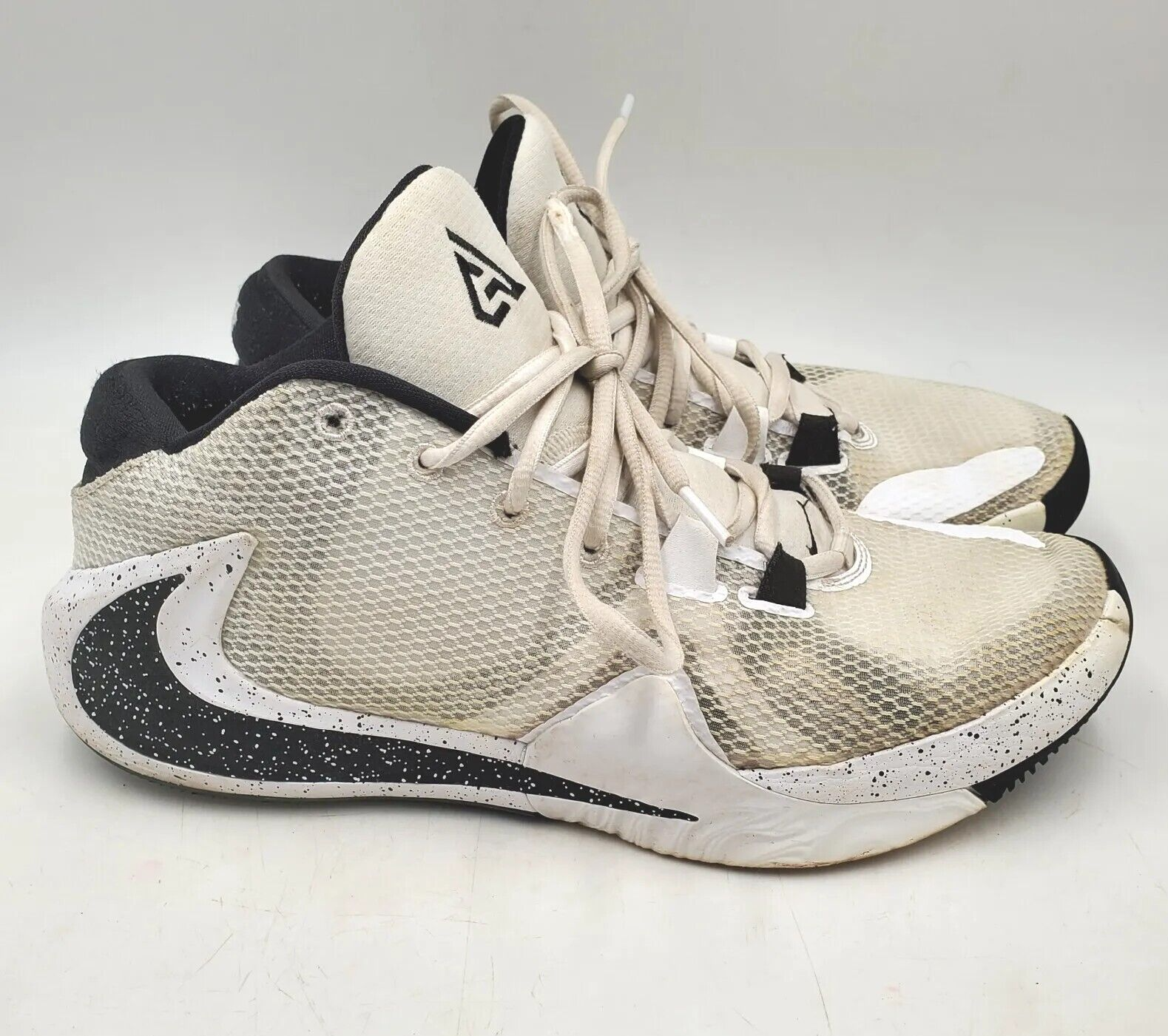 Nike Zoom Freak 1 Mens Sz 10 Oreo 2020 Basketball Shoes