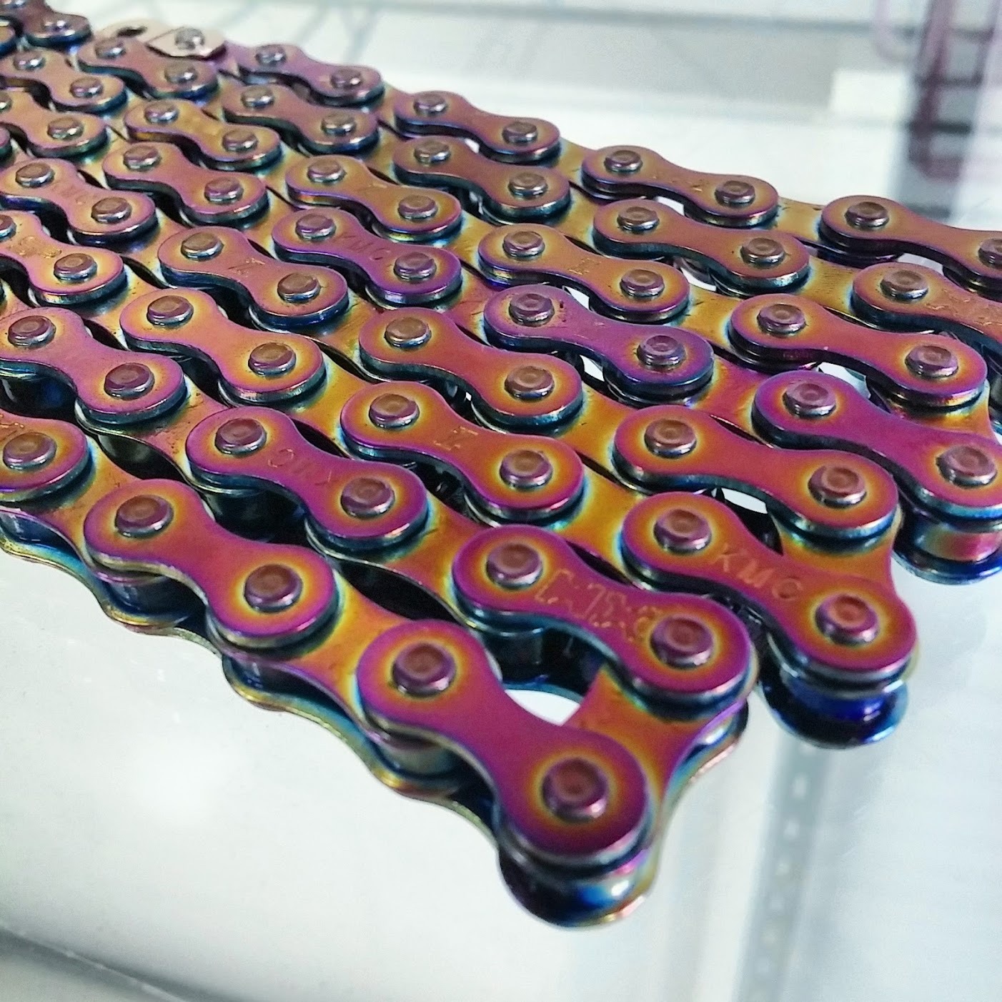 kmc oil slick chain