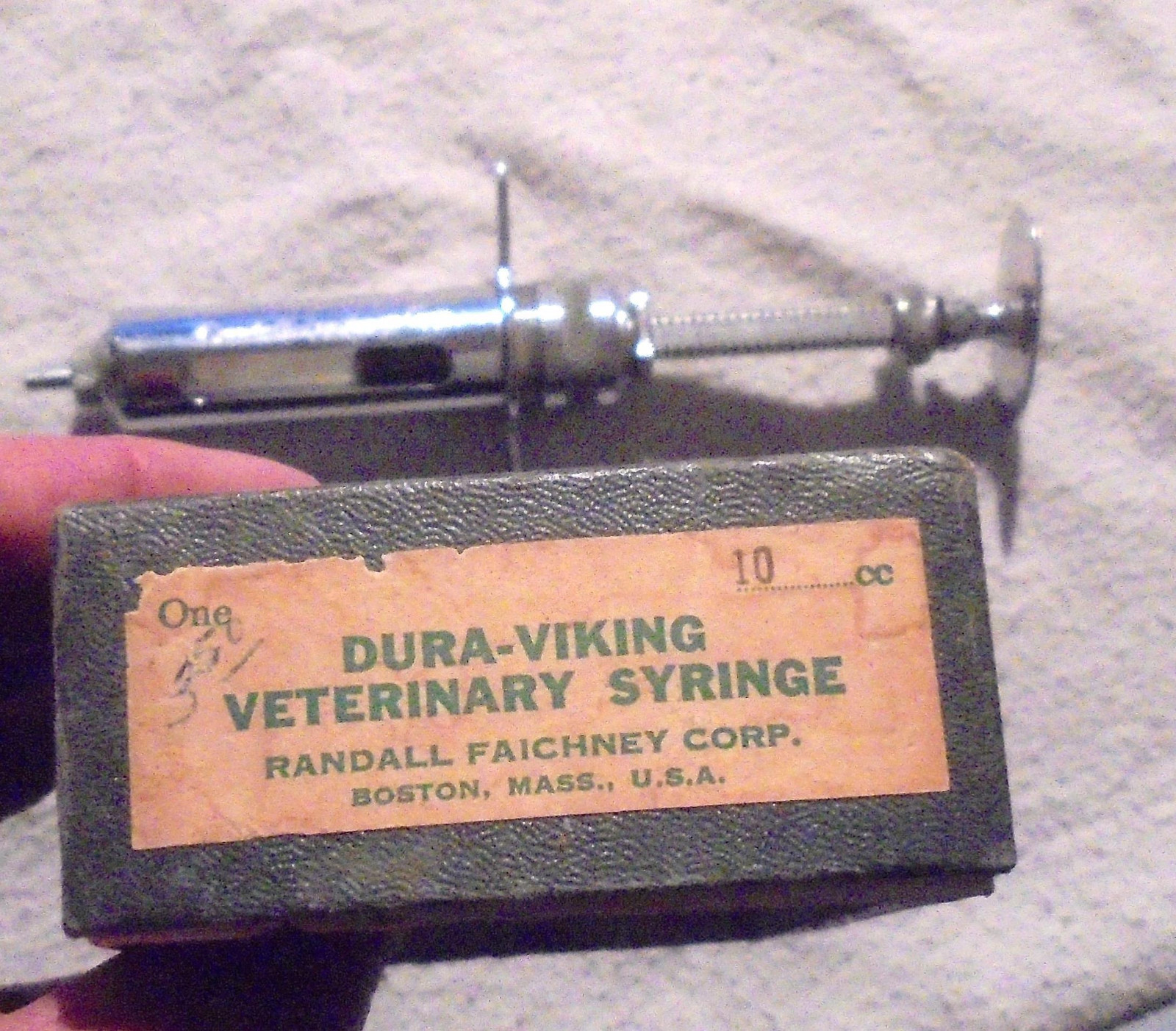 Vintage Veterinary Syringe by DURA-VIKING Randall Faichney Corp. Boston Mass. US