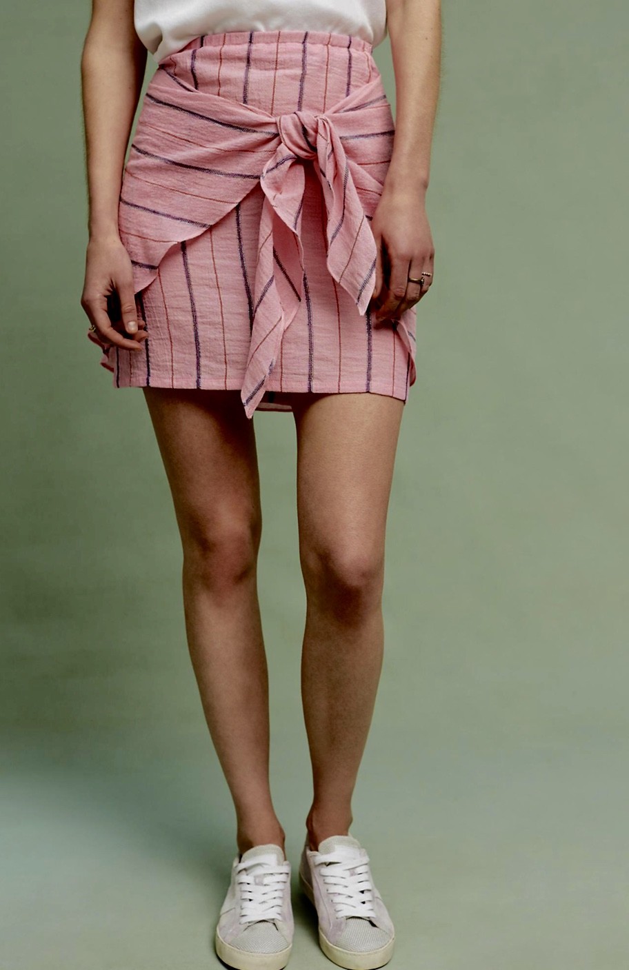 

Розовая мини-юбка Anthropologie с завязкой спереди Gauzy Met Stipe XS NWT, Розовый