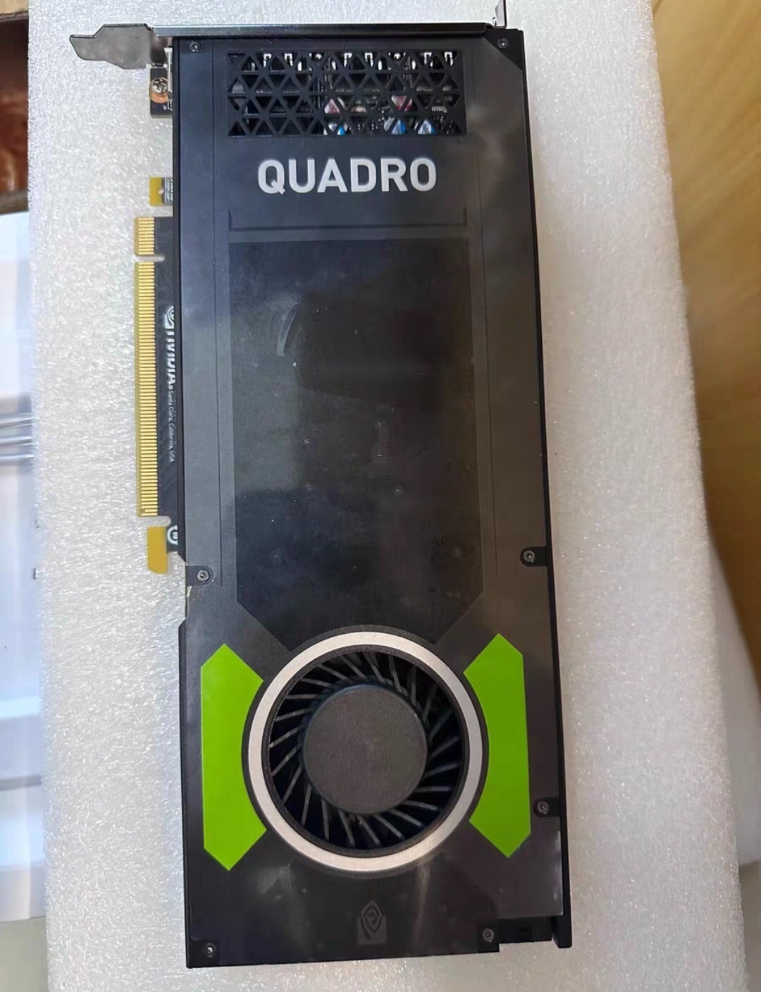 中古 NVIDIA Quadro P4000 8GB 61UhNV-EZ9L._UF350,350_QL50_.jpg