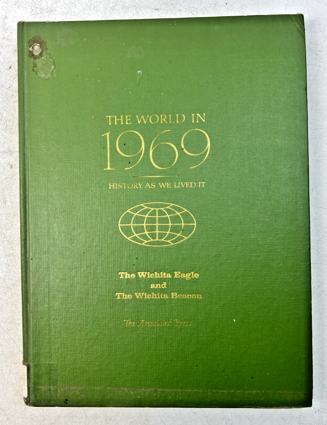 Vintage 'The World In 1969 - History As We Lived It' Book | eBay