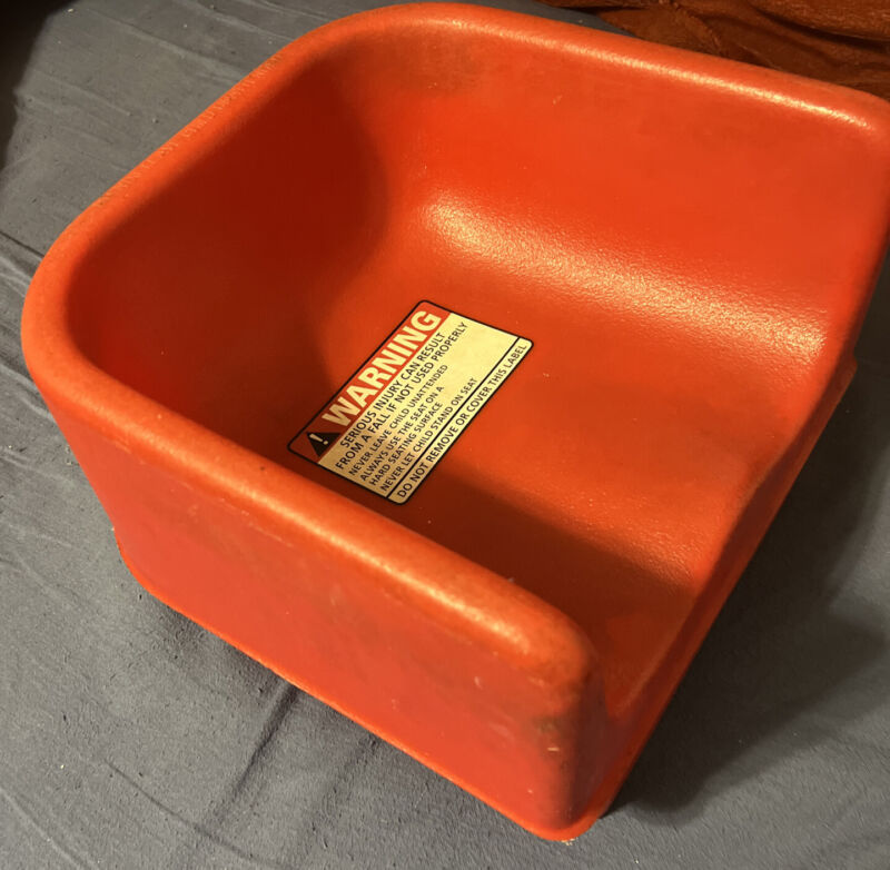 Cambro 100BC Restaurant Style Red Booster Seat Made In The USA