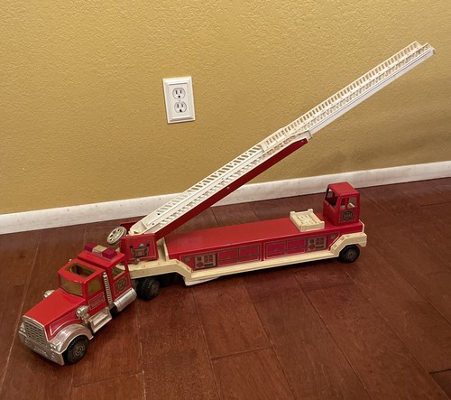 Vintage 1980s Tonka Fire Engine Truck No. 1 Hook and Ladder Vintage 1980s Tonka Fire Engine Truck No. 1 Hook and Ladder