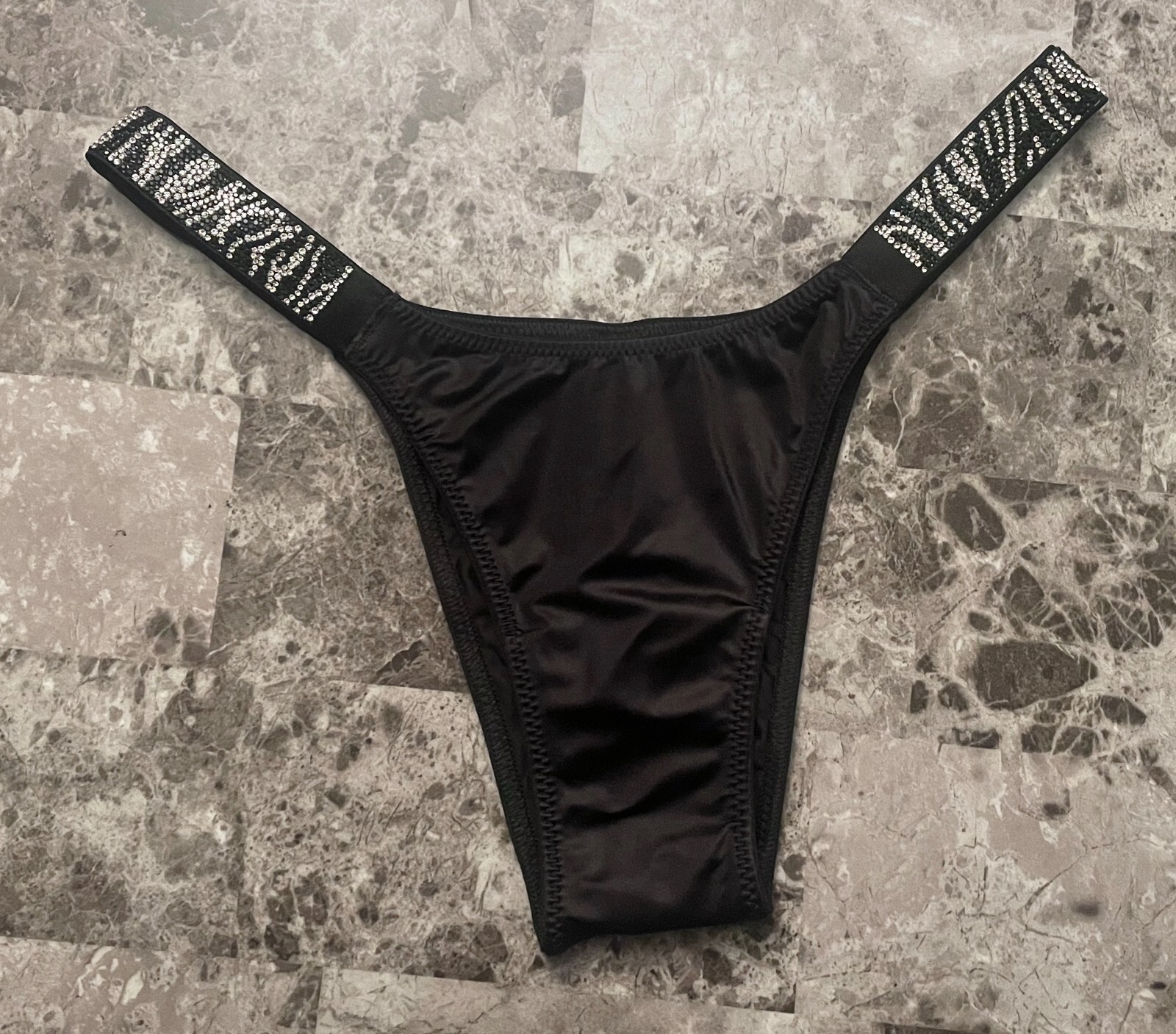 【美品】Victoria’s Secret ビキニ ブラック 51jZkgqkY3L._UY350_.jpg