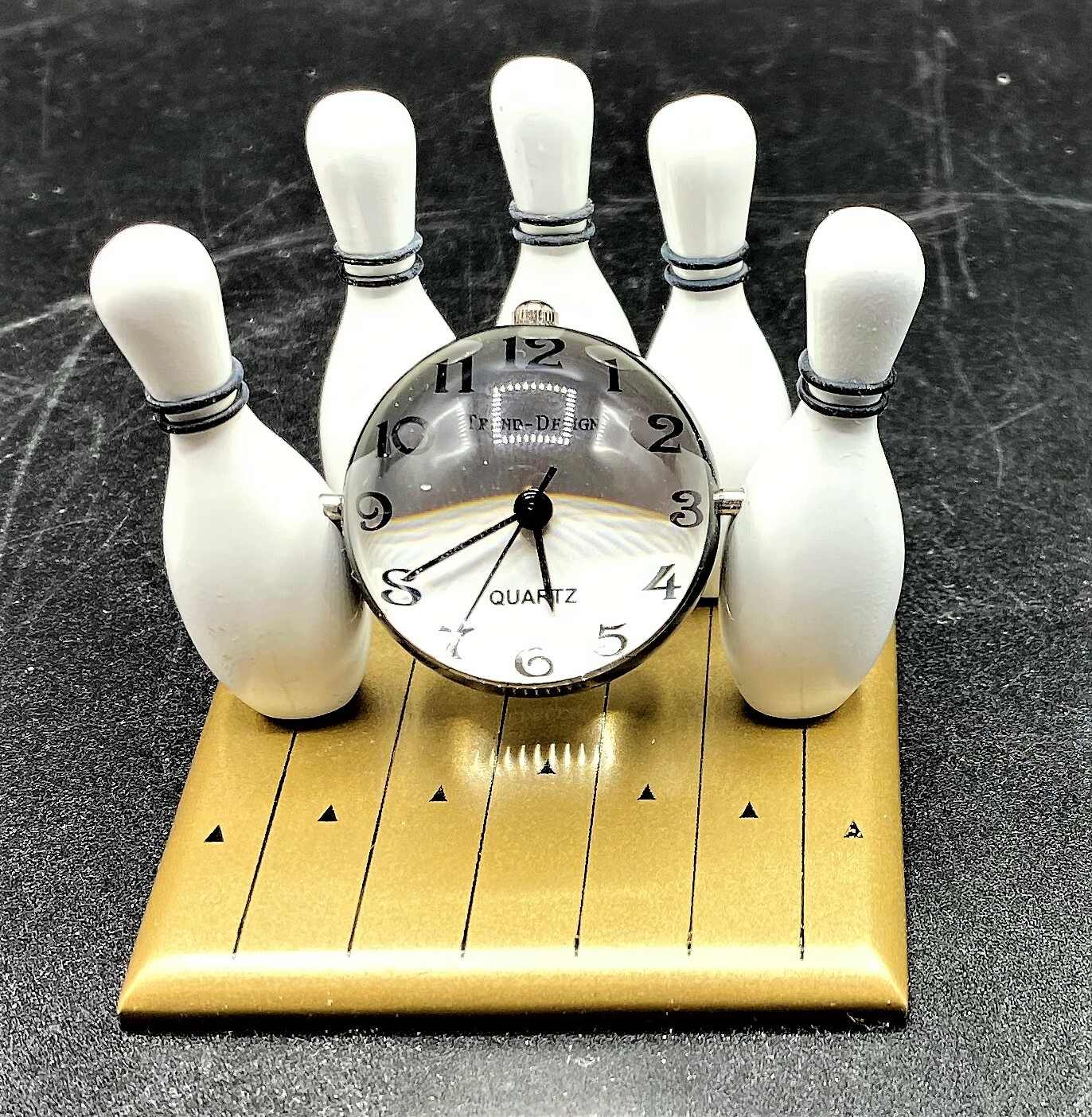 Miniaturuhr Sammeluhr Kegeln / Bowling