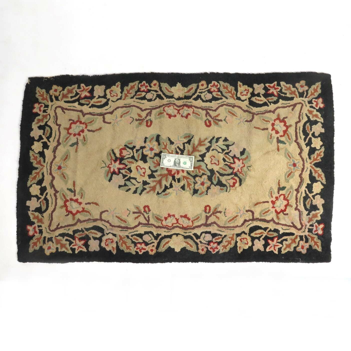 Vtg hooked rug floral motif black rectangular primitive farmhouse rustic