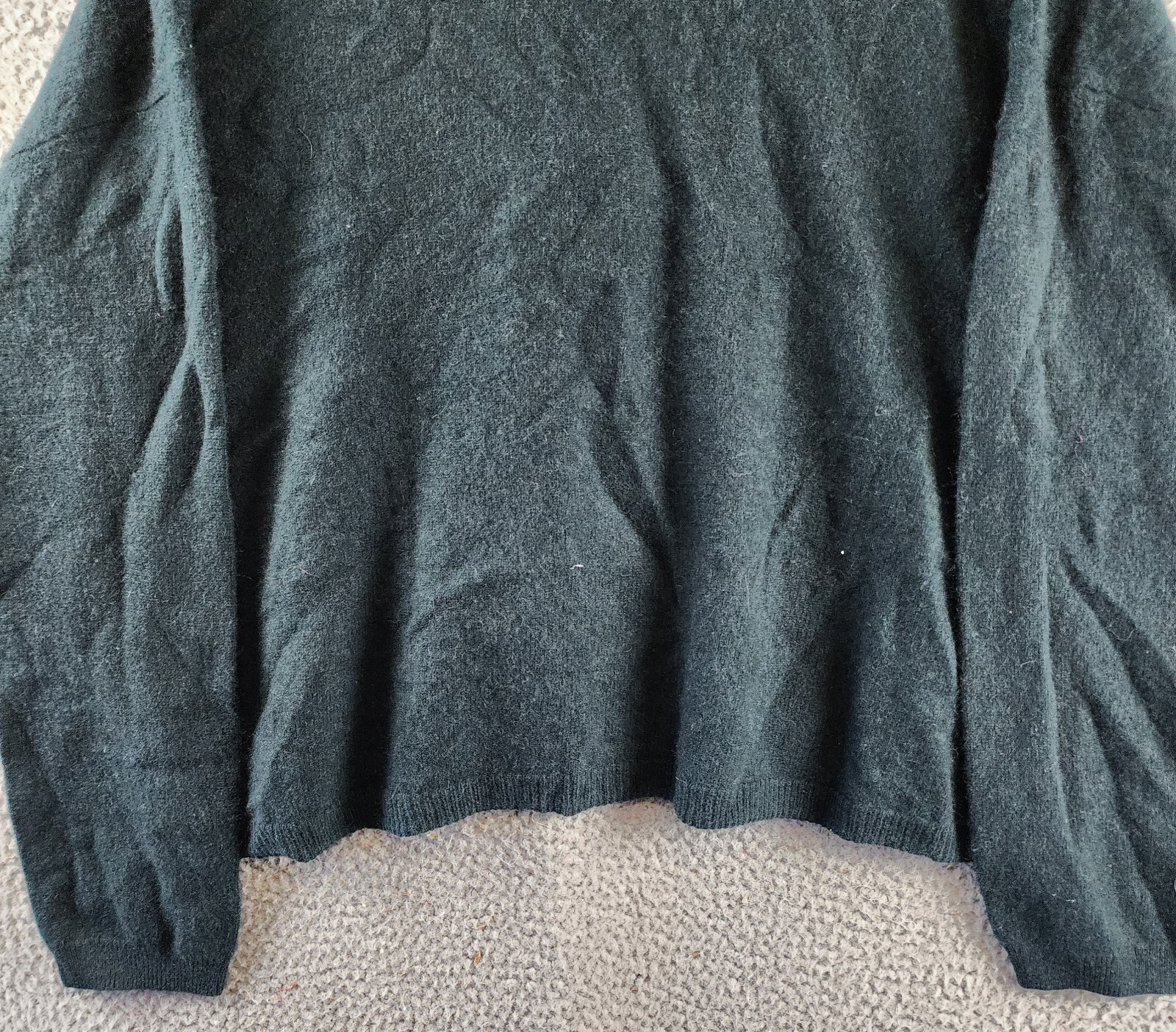 C by Bloomingdale's Cashmere V Neck Cardigan Women's L Dark Green Button Closure - Picture 11 of 12