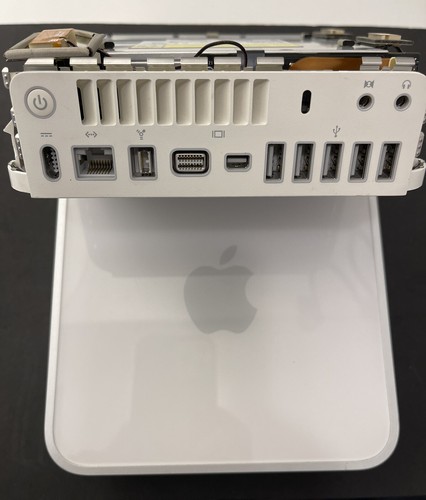 Apple Mac mini 2.53GHz〈Late 2009 MC239J/A〉A1283 完動極美品 Apple Mac mini 2.53GHz〈Late 2009 MC239J/A〉A1283 完動極美品