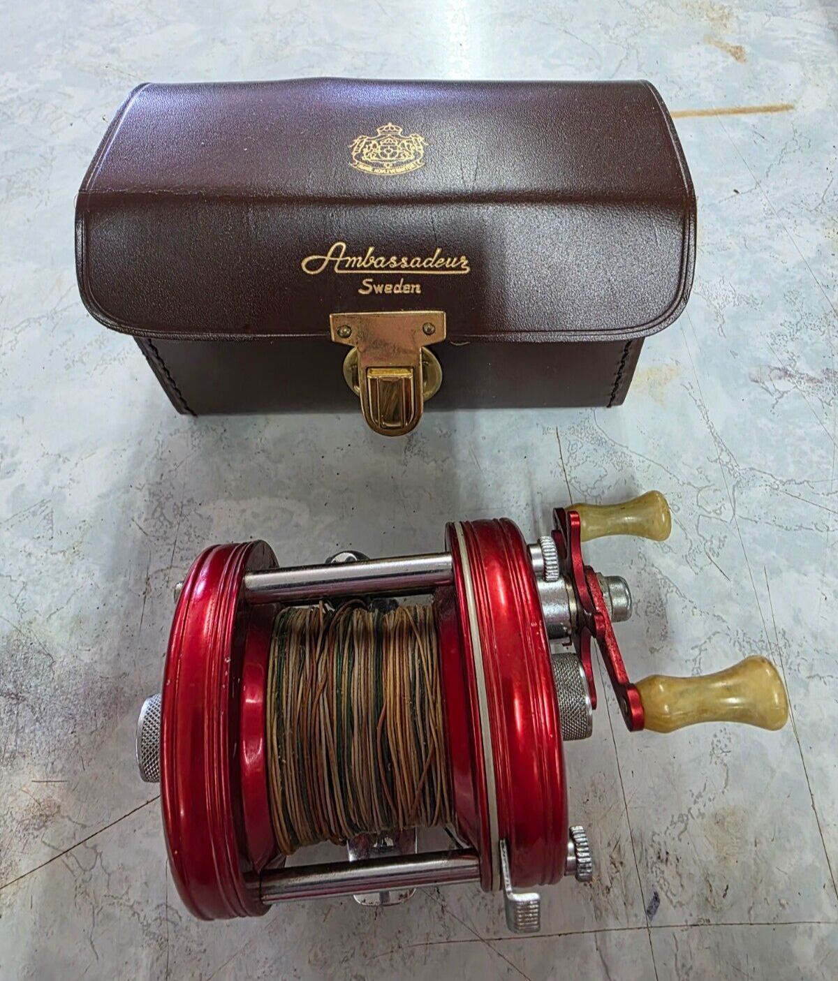 ABU Ambassadeur 5000 1981年製 軽量ギヤ！ オールド！ Abu Garcia オールドアブABU ambassadeur 5000 WINCH3.8:1
