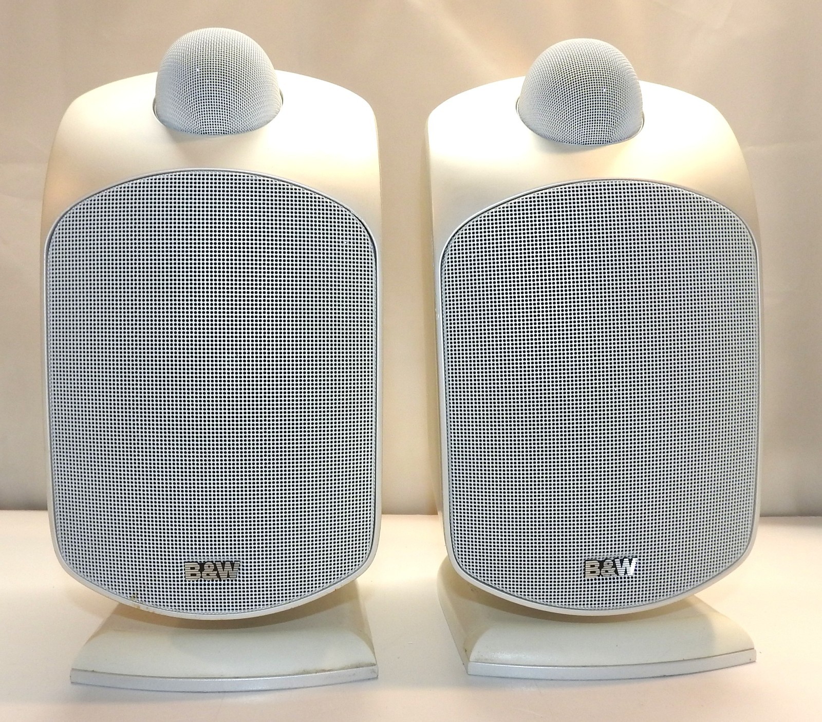 PAIR OF BOWERS AND WILKINS LM 1 WHITE SPEAKERS B&W LM1 LM-1