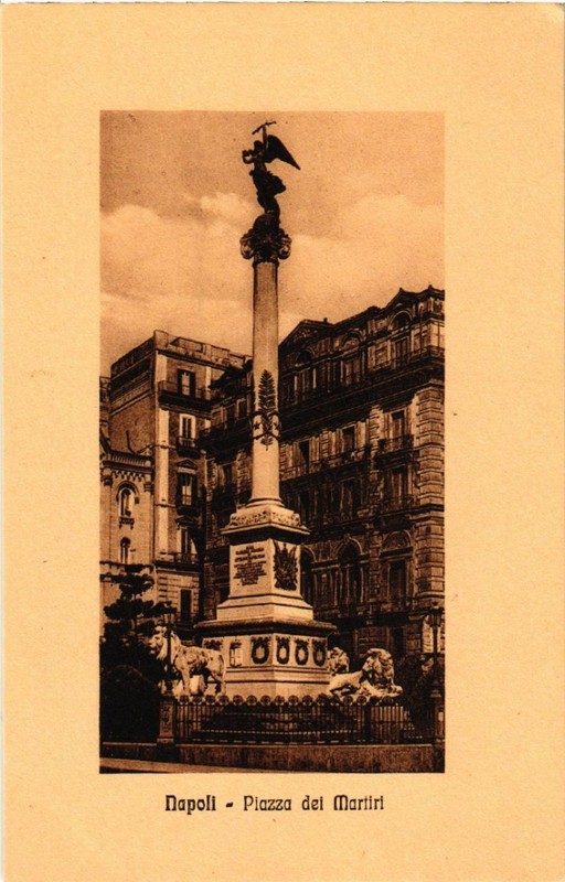Cpa Napoli Piazza Dei Martiri . Italy (499256)