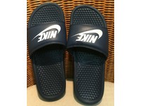 nike beach shoes mens