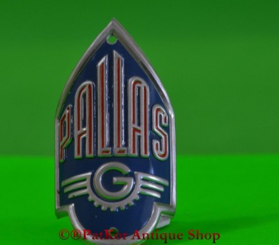Vintage bicycle - LOGO plate from the producer-Pallas-4444