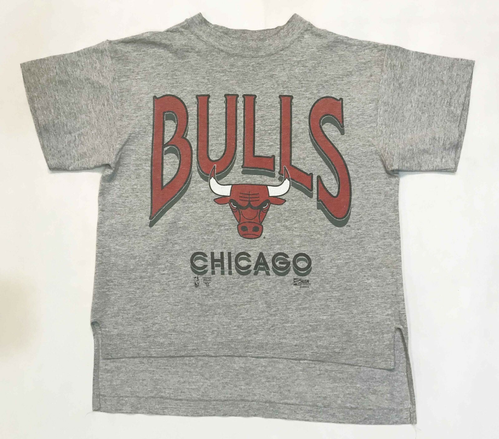 90s CHICAGO BULLS Tee SALEMボディ USA製 Vintage 90s Chicago Bulls Michael Jordan 1990 T-Shirt SALEM