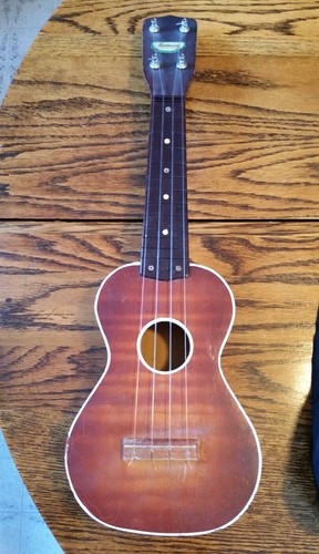 Vintage Harmony Ukulele Soprano Bakelite Fretboard With Gig Bag