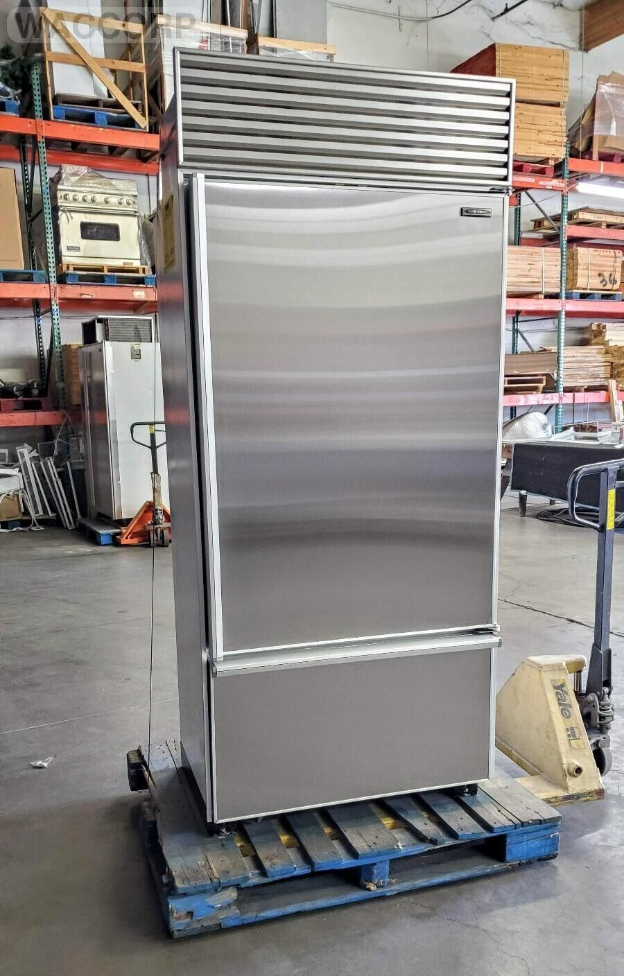 REFURBISHED SUBZERO 36" REFRIGERATOR FLAWLESS STAINLESS STEEL DOORS
