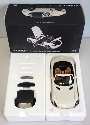 Norev 2011 Mercedes-Benz SLS AMG Roadster White 1:18 Diecast Car 183491, READ!