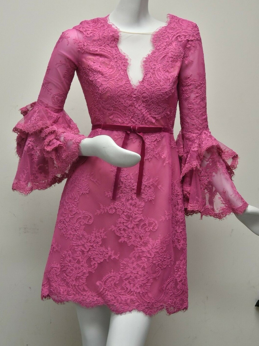 Pre-owned Marchesa Couture $2495  Corded Lace Cocktail Dress Bow Rose Pink Azalea 2 4 10