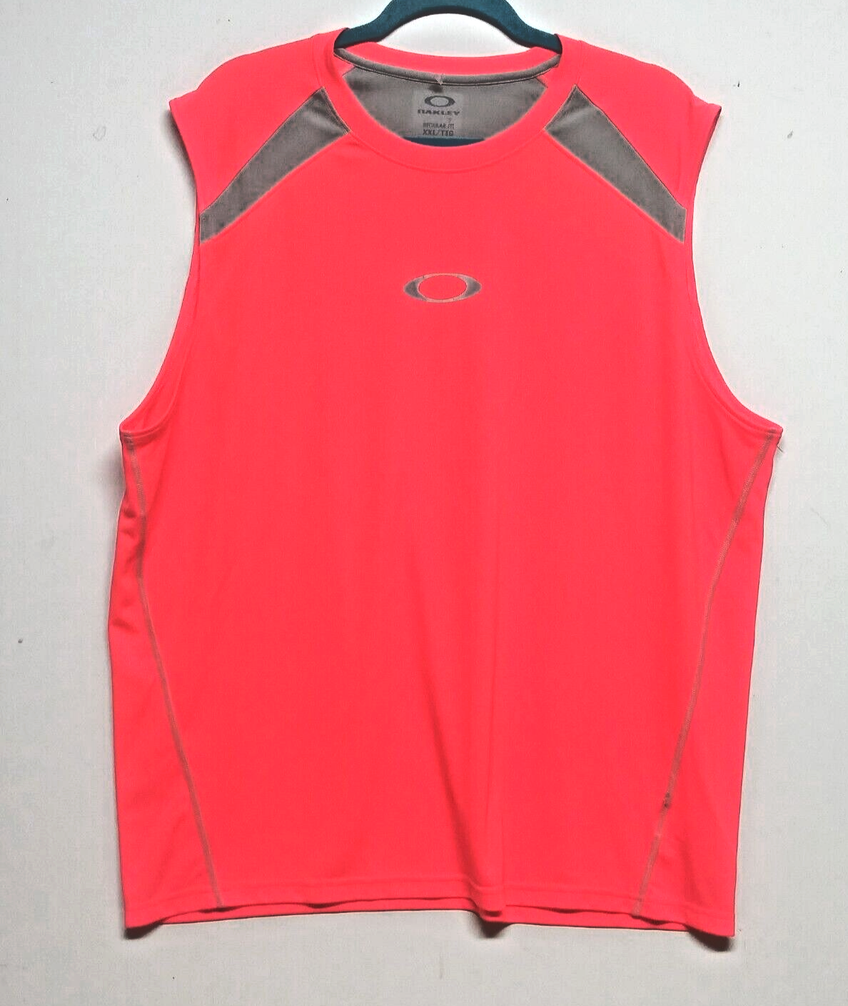 OAKLEY HYDROLIX サイクルウェア MサイズオークリーnoT17 Oakley Mens Tank Top XXL Hydrolix Performance Fit training