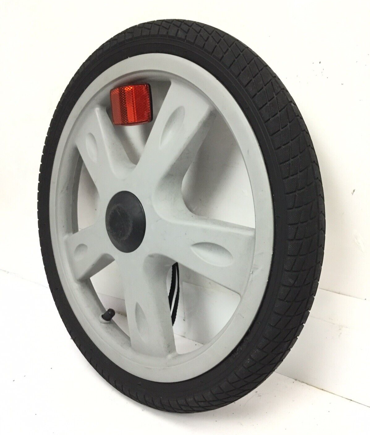 Rear Gray Plastic Mag Wheel, 1.75 Tire #b75 In Step
