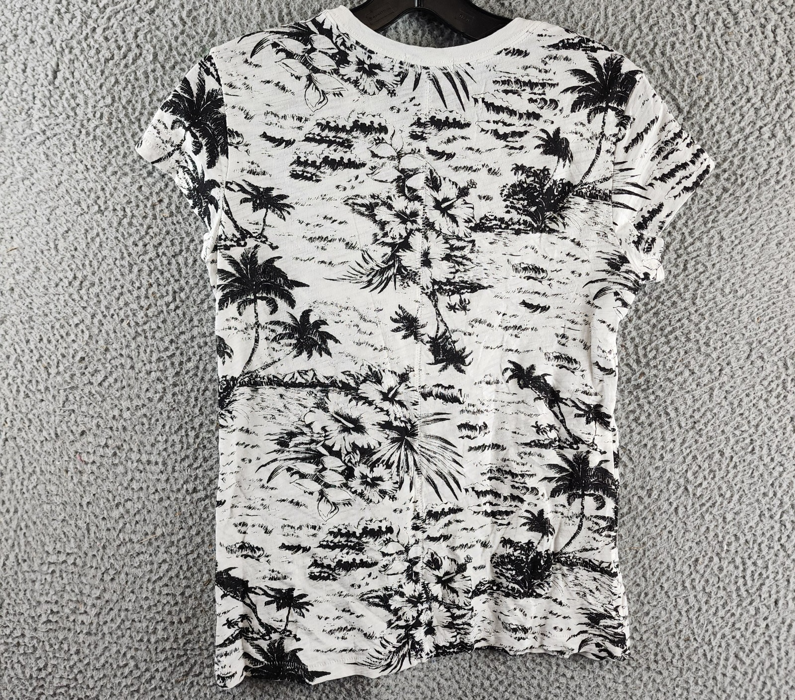 Goldie Palm Print Ringer Tee Women's XS White/Black Crew Neck Short Sleeve - Picture 10 of 13