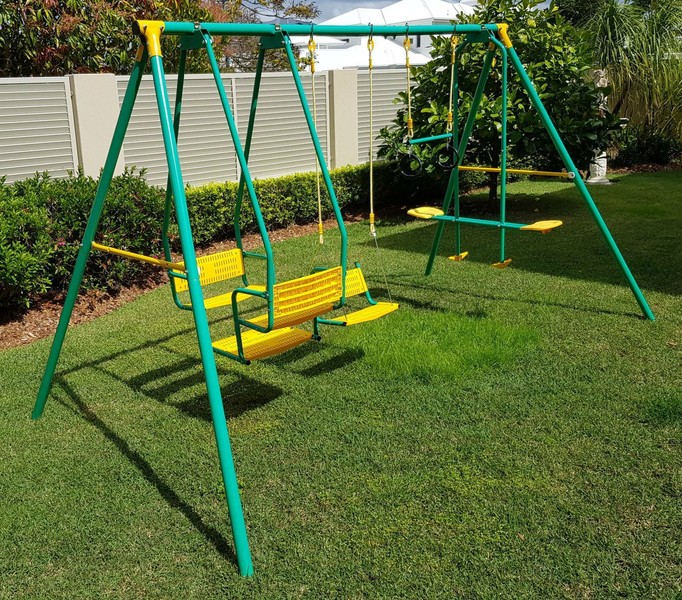 outdoor swing for 6 month old