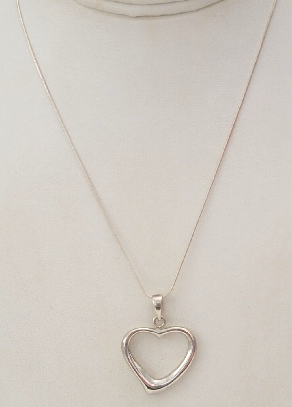 ネックレス・ペンダント TATIANA (Silver 925) Mild Heart Snake Chain Necklace NZ2116 Dainty Heart Pendant 925 Sterling Silver Snake Chain