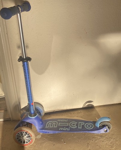 Micro Kickboard Mini LED Plus Kick Kids' Scooter