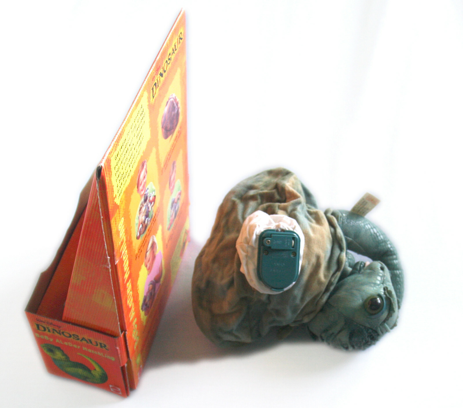 Aladar DINOSAUR Plush Hatchling w/ Dino Decoder Card NEW BATTERIES! =EASTER EGG!