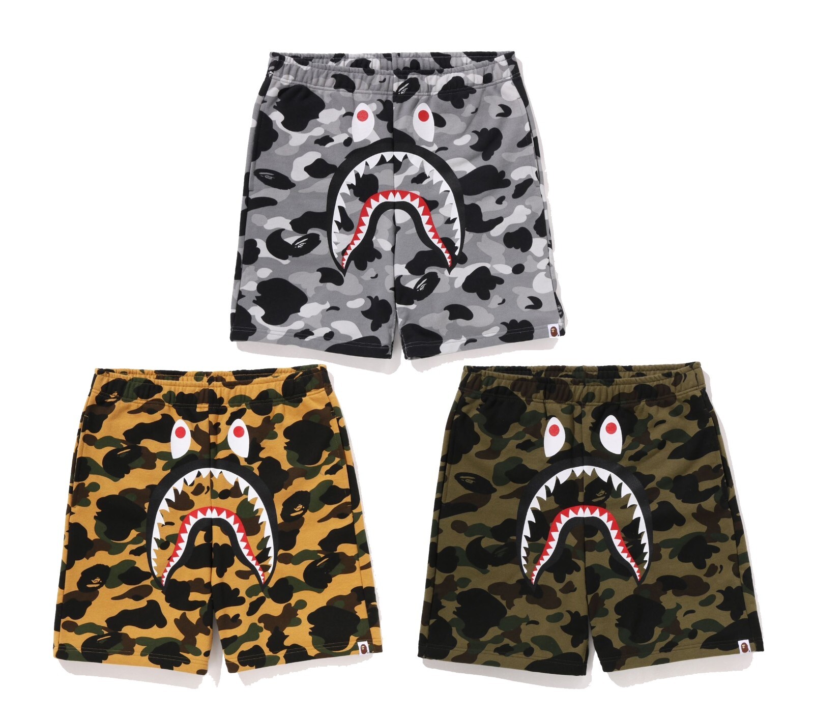 A BATHING APE Men's 1ST CAMO SHARK REGULAR FIT SWEAT SHORTS