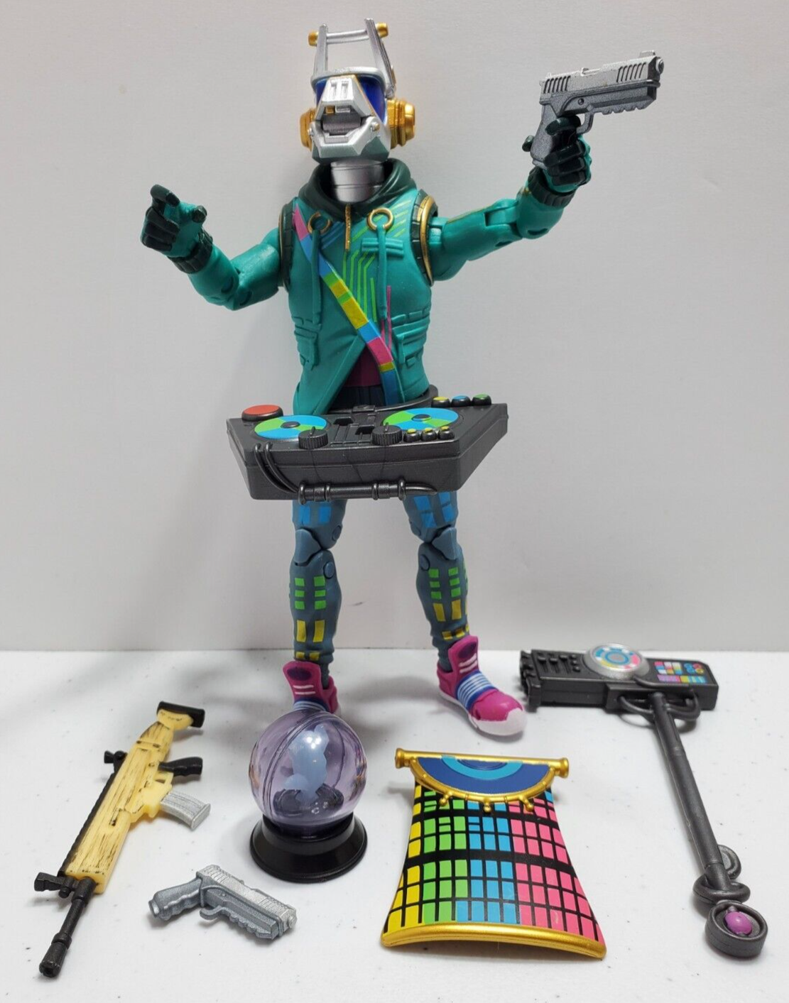 FORTNITE DJ YONDER フィギュア Fortnite D.J. Yonder Figure | eBay