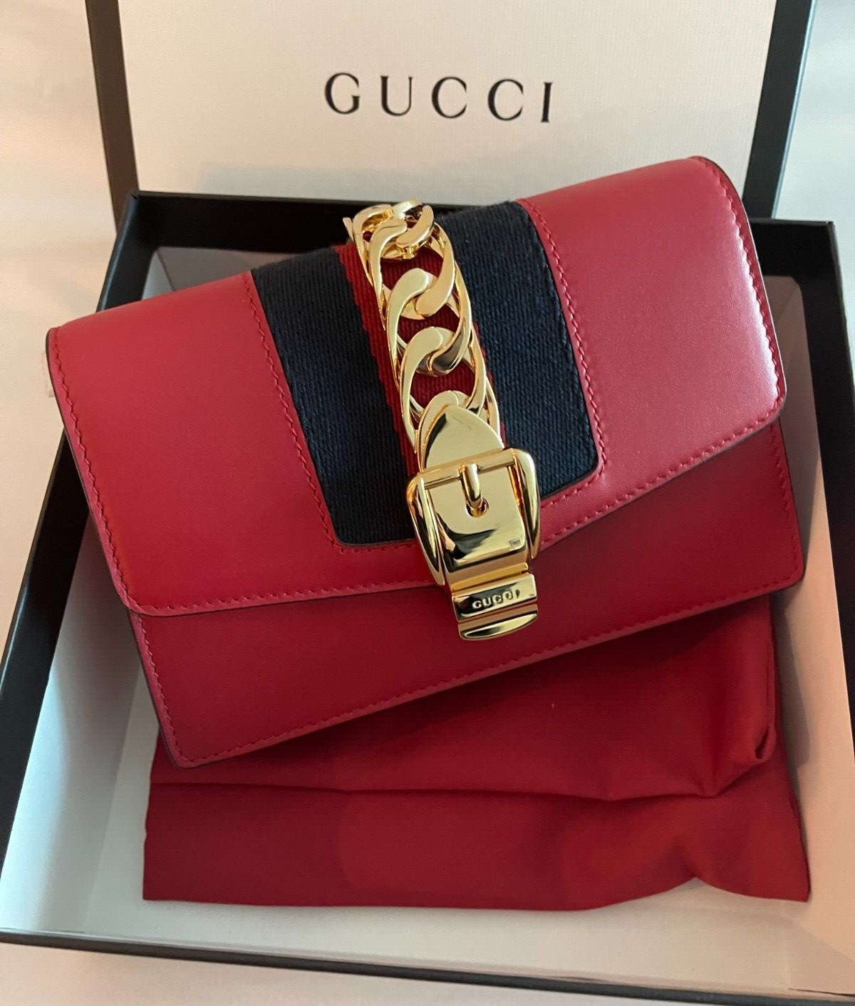 Gucci Red Leather Small Mini Gold Chain Handbag Bag Sylvie Gucci Red Leather Small Mini Gold Chain Handbag Bag Sylvie