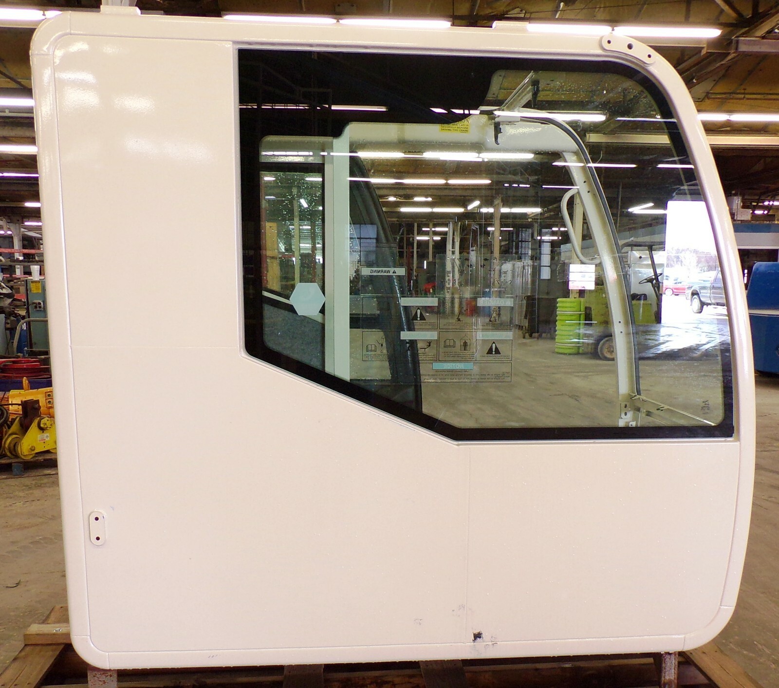 TEREX CRANE CAB, T134677