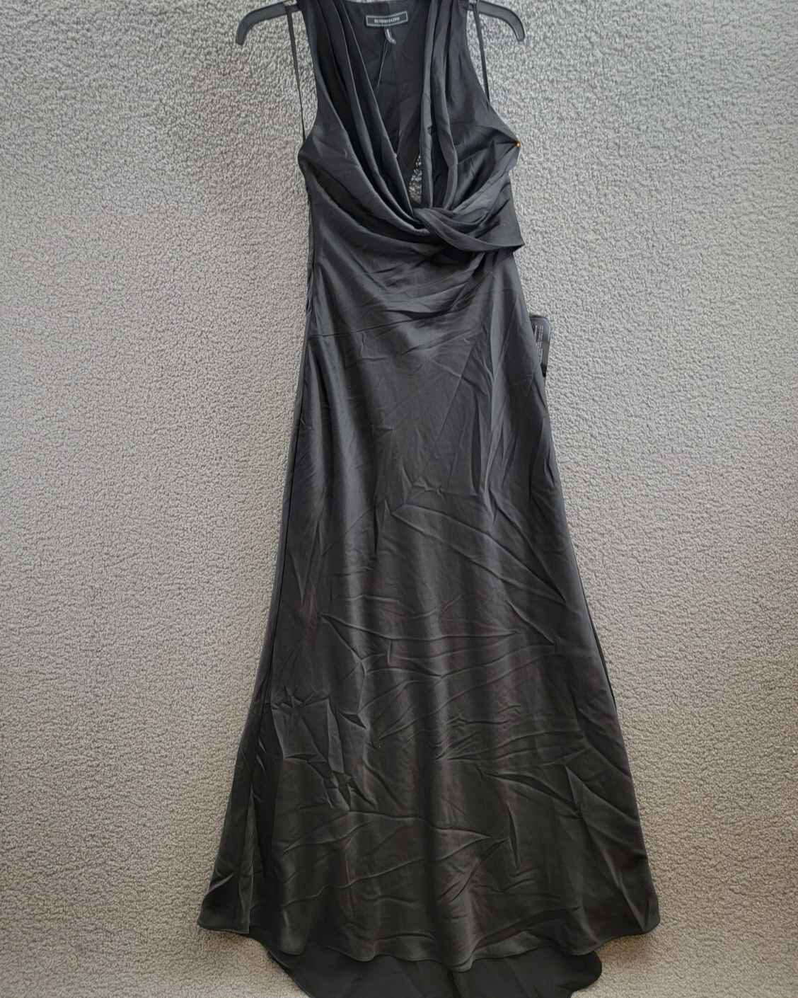 BCBGMAXAZRIA Cowl Neck Halter Gown Women's 6 Black Twist Detail Side Zip Closure - Picture 2 of 15